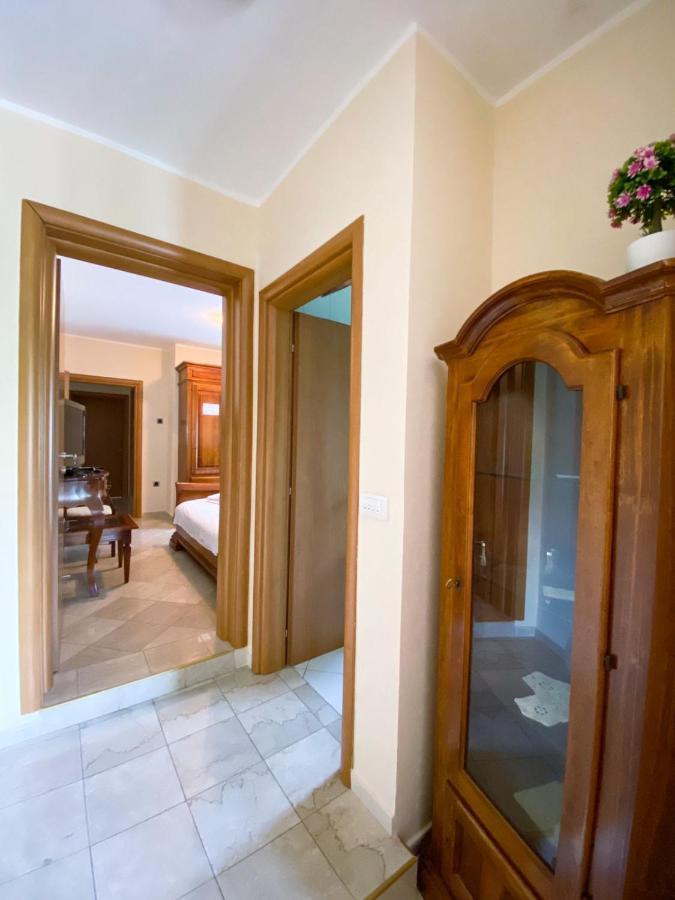 Lovely Apartment Jovan 3,With A View Of The Bay And Free Wi-Fi Kotor Luaran gambar