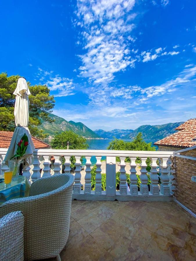 Lovely Apartment Jovan 3,With A View Of The Bay And Free Wi-Fi Kotor Luaran gambar